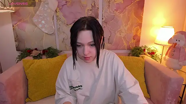 Snapshot of fiamoory chatting on January 5, 2025, 7:38 am fiamoory online show from January 5, 2025, 7:38 am