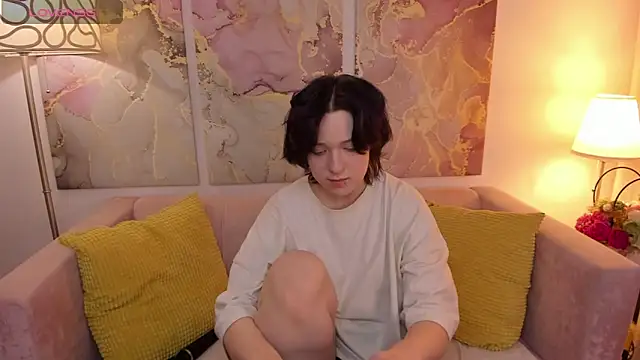 Snapshot of fiamoory chatting on January 14, 2025, 7:48 am fiamoory online show from January 14, 2025, 7:48 am