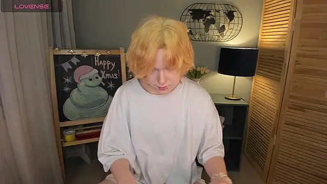 Snapshot of fiamoory chatting on January 17, 2025, 1:25 am fiamoory online show from January 17, 2025, 1:25 am