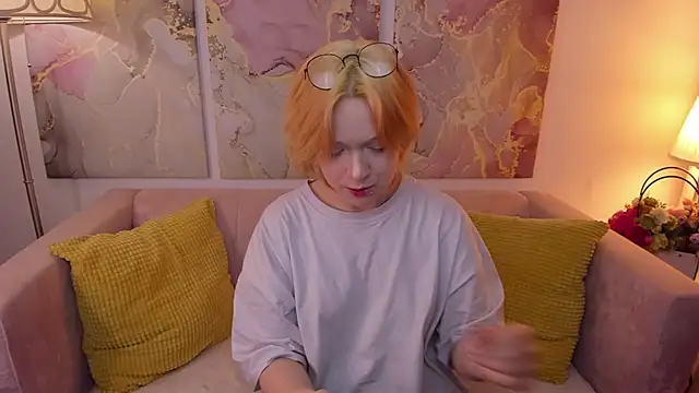 Snapshot of fiamoory chatting on January 21, 2025, 6:00 am fiamoory online show from January 21, 2025, 6:00 am