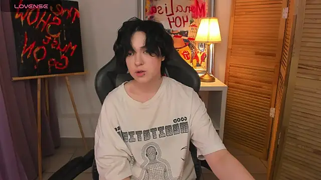 Snapshot of fiamoory chatting on February 10, 2025, 7:36 am fiamoory online show from February 10, 2025, 7:36 am