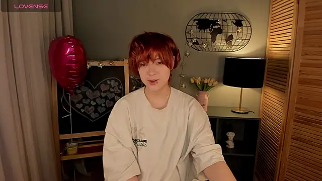 Snapshot of fiamoory chatting on February 11, 2025, 1:31 am fiamoory online show from February 11, 2025, 1:31 am