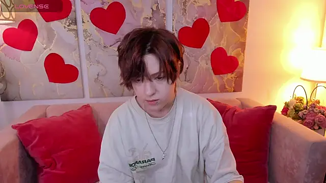 Snapshot of fiamoory chatting on February 18, 2025, 1:21 am fiamoory online show from February 18, 2025, 1:21 am