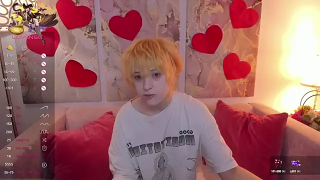 Snapshot of fiamoory chatting on February 24, 2025, 1:57 am fiamoory online show from February 24, 2025, 1:57 am