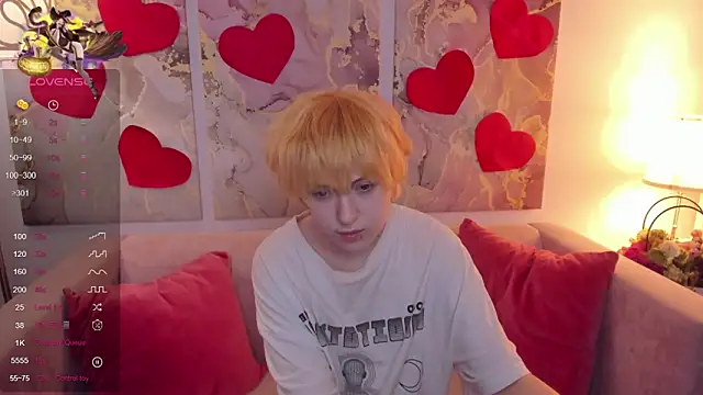 Snapshot of fiamoory chatting on February 24, 2025, 5:00 am fiamoory online show from February 24, 2025, 5:00 am