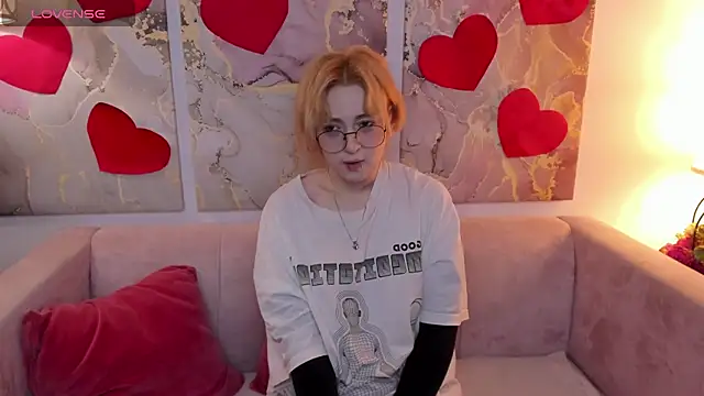 Snapshot of fiamoory chatting on February 26, 2025, 1:11 am fiamoory online show from February 26, 2025, 1:11 am