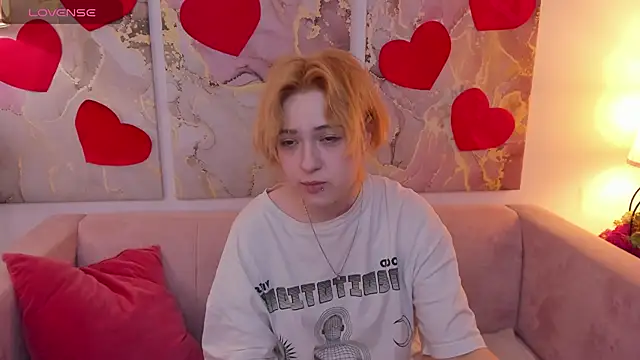 Snapshot of fiamoory chatting on February 26, 2025, 4:47 am fiamoory online show from February 26, 2025, 4:47 am