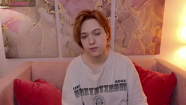 Snapshot of fiamoory chatting on March 10, 2025, 4:28 am fiamoory online show from March 10, 2025, 4:28 am