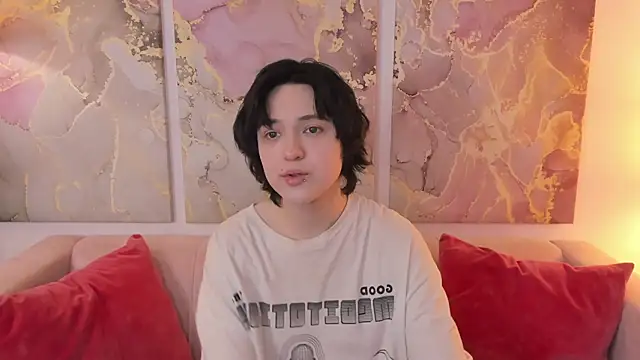 Snapshot of fiamoory chatting on March 18, 2025, 7:30 am fiamoory online show from March 18, 2025, 7:30 am