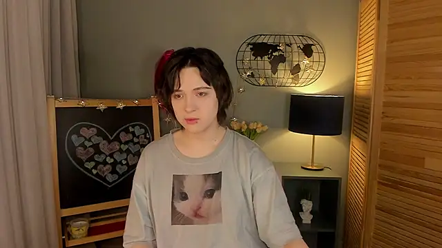 Snapshot of fiamoory chatting on March 23, 2025, 1:42 am fiamoory online show from March 23, 2025, 1:42 am