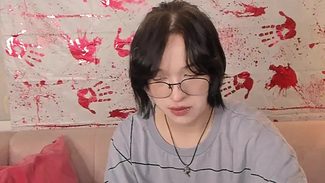 Snapshot of fiamoory chatting on October 27, 2025, 1:20 am fiamoory online show from October 27, 2025, 1:20 am