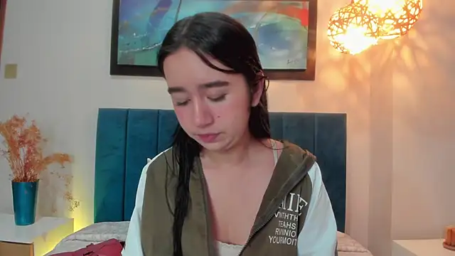 LaraGoldd online show from November 28, 2025, 12:46 am