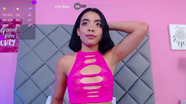 SaraSchmitt online show from February 7, 2025, 1:25 am