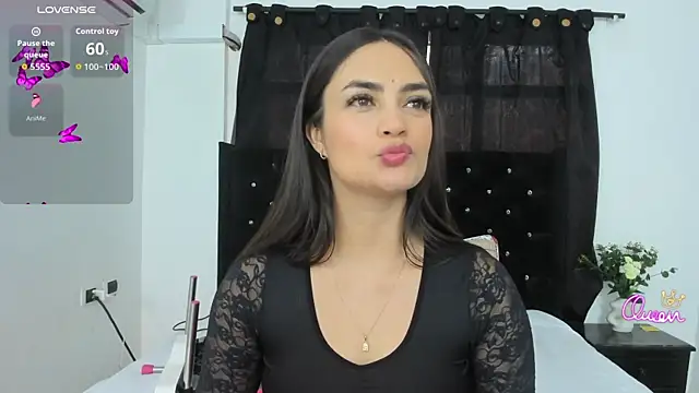 anany   online show from April 17, 2026, 2:53 pm