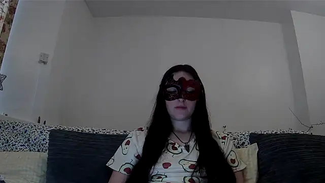 Snapshot of LexiSnowUK chatting on December 23, 2025, 10:02 am LexiSnowUK online show from December 23, 2025, 10:02 am