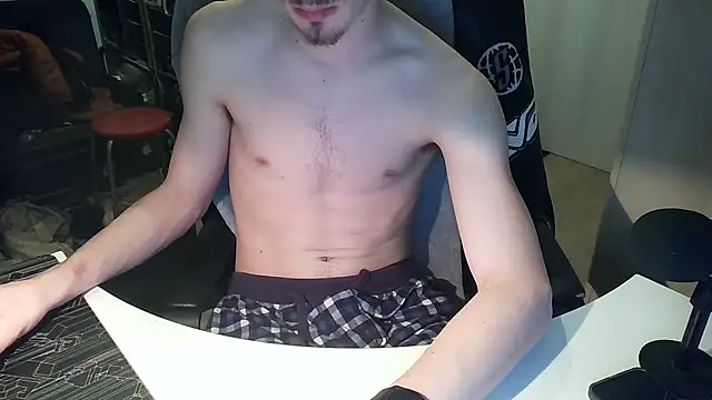 Snapshot of masc_mason chatting on March 5, 2025, 8:42 pm masc mason online show from March 5, 2025, 8:42 pm