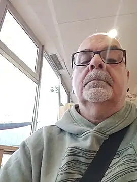 Satiro Sevilla online show from November 5, 2025, 2:17 pm