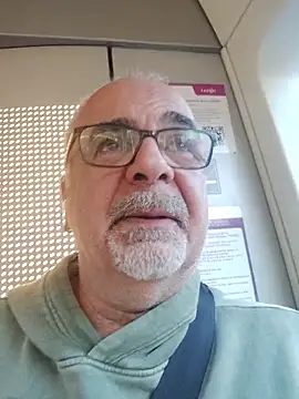 Satiro Sevilla online show from November 24, 2025, 3:34 pm