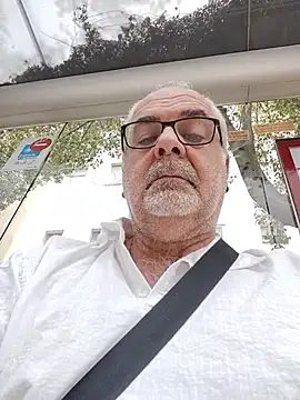 Satiro Sevilla online show from June 6, 2026, 11:48 am