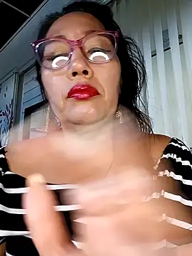 anniecoopeer online show from January 4, 2025, 7:44 pm