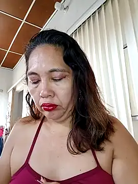 anniecoopeer online show from January 13, 2025, 12:24 pm