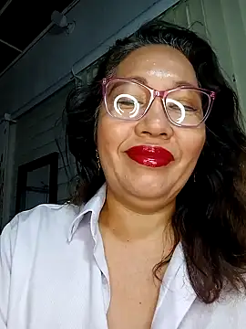 anniecoopeer online show from January 24, 2025, 11:37 am