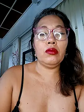 anniecoopeer online show from January 25, 2025, 4:03 pm