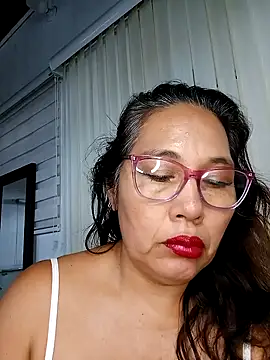anniecoopeer online show from January 31, 2025, 3:22 pm