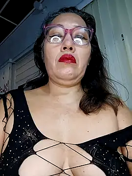 anniecoopeer online show from February 5, 2025, 11:23 am
