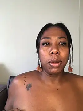 Snapshot of IsabellaaSmith chatting on January 3, 2025, 1:03 pm IsabellaaSmith online show from January 3, 2025, 1:03 pm