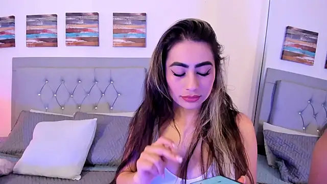 samanthasweeth online show from March 13, 2025, 7:28 pm
