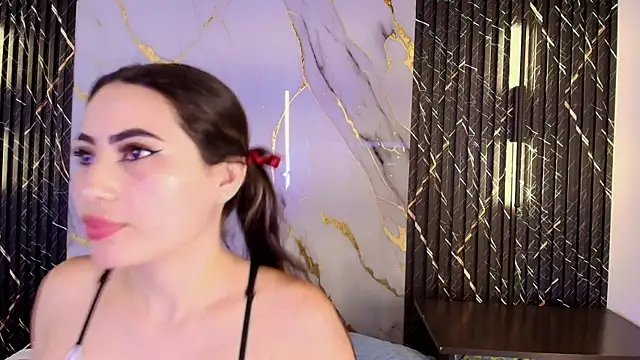 samanthasweeth online show from September 14, 2025, 4:28 pm