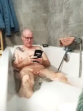 bogland33 online show from February 21, 2026, 4:08 pm