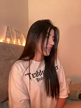 ARITOO  online show from October 28, 2025, 5:44 am