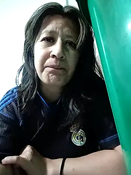 carolina linarez69 online show from May 15, 2026, 11:34 pm