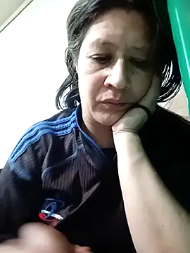 carolina linarez69 online show from May 16, 2026, 12:07 am