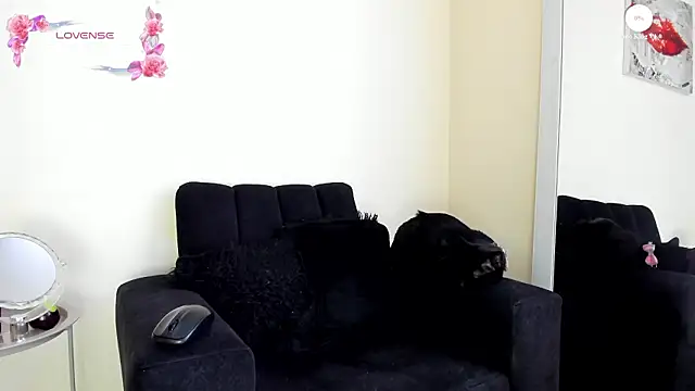 its  angelica  online show from January 31, 2026, 7:56 pm