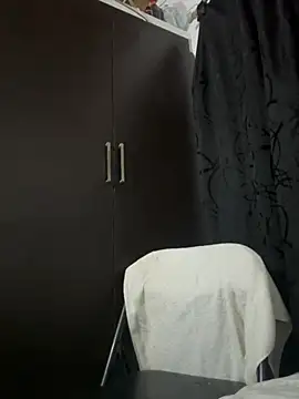 tuckersabrina online show from December 16, 2024, 9:24 am