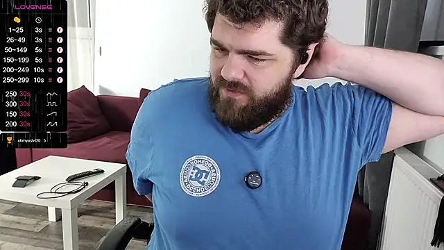 Snapshot of KingMarti chatting on December 19, 2024, 11:50 am KingMarti online show from December 19, 2024, 11:50 am