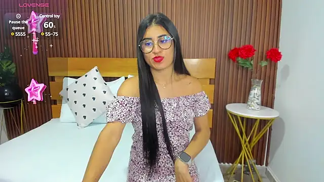 Snapshot of evelin_leroy chatting on January 10, 2025, 12:15 pm evelin leroy online show from January 10, 2025, 12:15 pm