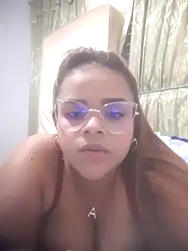 Evabigass online show from February 24, 2025, 9:09 pm