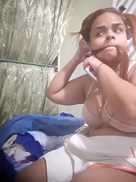 Evabigass online show from March 8, 2025, 5:33 pm