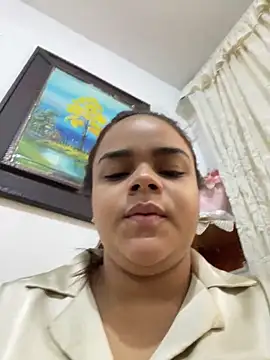 Snapshot of Evabigass chatting on April 7, 2026, 11:32 am Evabigass online show from April 7, 2026, 11:32 am