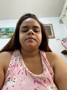 Snapshot of Evabigass chatting on April 13, 2026, 11:48 am Evabigass online show from April 13, 2026, 11:48 am