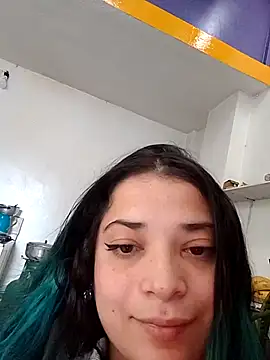 Snapshot of Elvishcassie_ chatting on July 15, 2026, 8:03 pm Elvishcassie online show from July 15, 2026, 8:03 pm