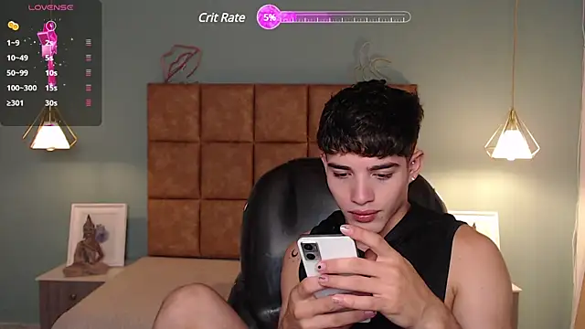 AlejooTwink online show from January 12, 2025, 7:42 pm