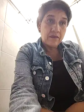 siri duque online show from February 19, 2025, 2:23 pm