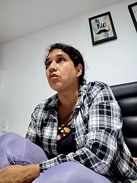 siri duque online show from March 4, 2025, 10:38 pm