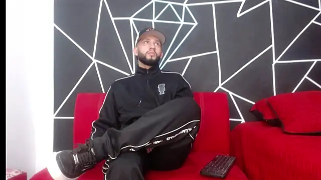 maxXximo777 online show from December 28, 2024, 2:11 am