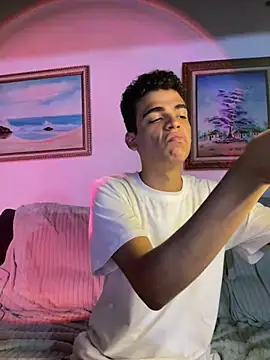 Leo bunny hot online show from January 6, 2025, 3:09 am